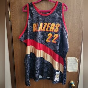 Mitchell & Ness Red and Black Basketball Jersey